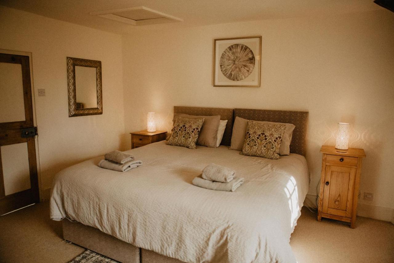 Bed and Breakfast Holwell Holistic Retreat Barnstaple Esterno foto